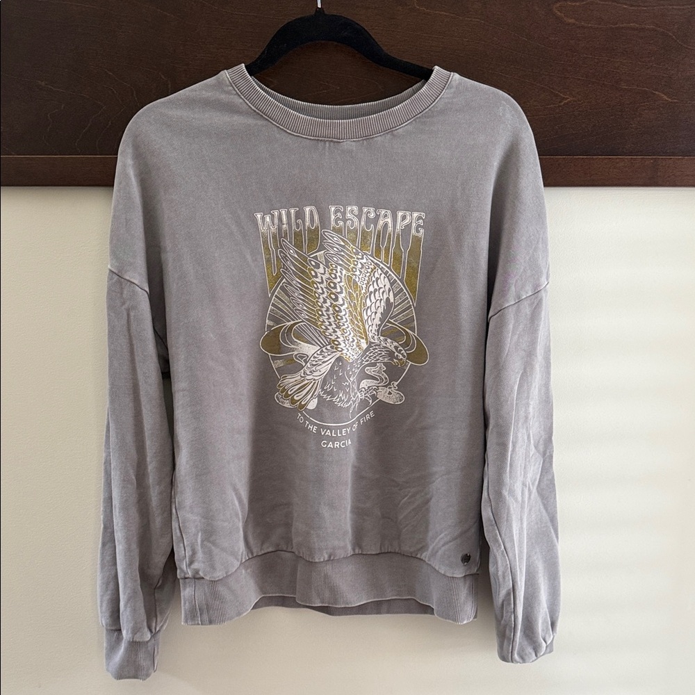 Wild Escape Gray Women's Sweater